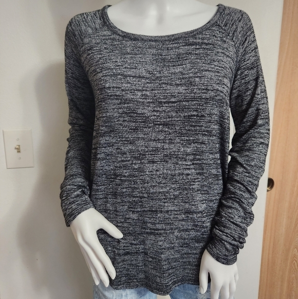 Athleta‎ Open Back Pose Long Sleeve Top Size XS - Picture 2 of 16
